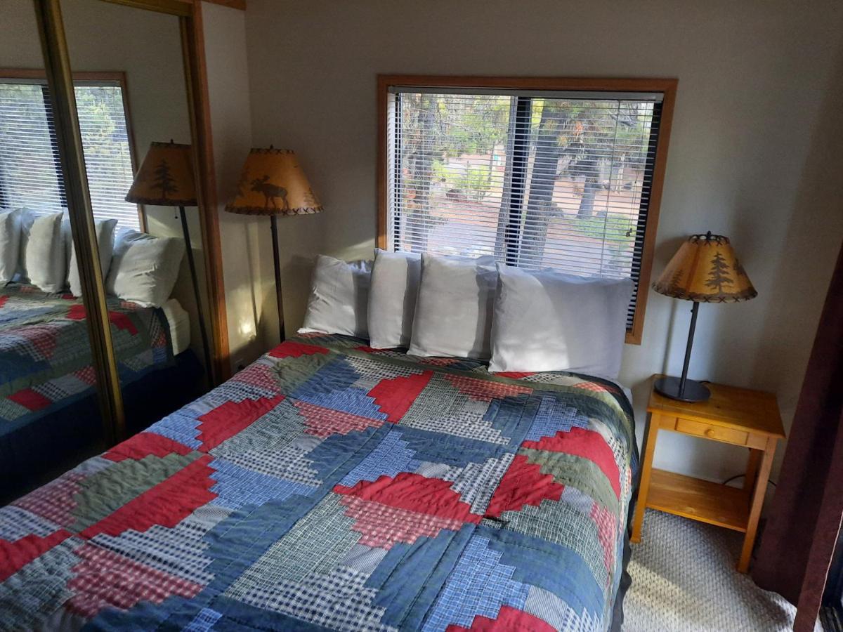 Willamette Pass Inn & Chalets Odell Lake 外观 照片
