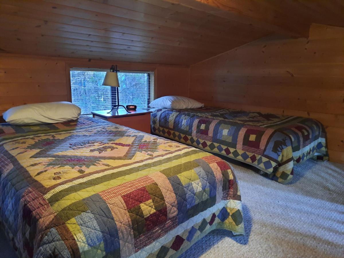 Willamette Pass Inn & Chalets Odell Lake 外观 照片