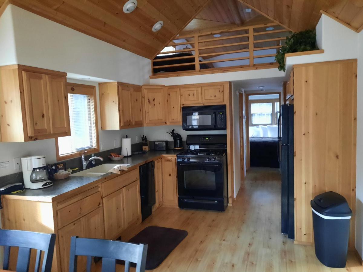 Willamette Pass Inn & Chalets Odell Lake 外观 照片