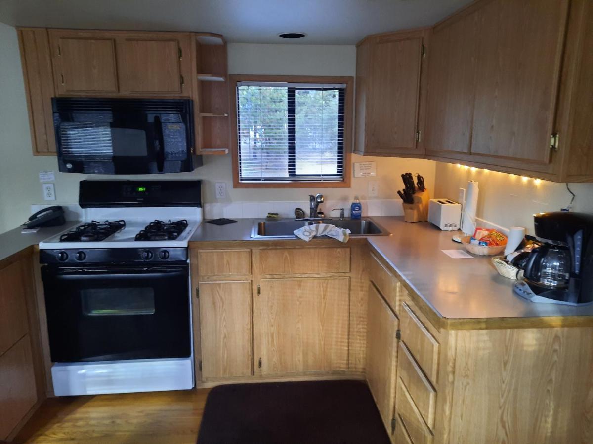 Willamette Pass Inn & Chalets Odell Lake 外观 照片